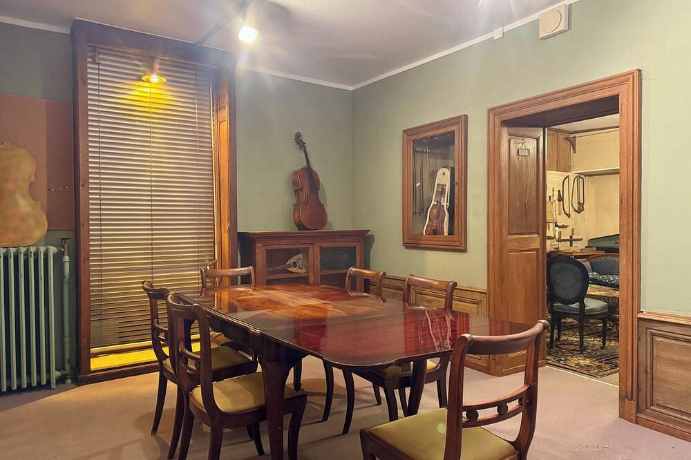 Appartement entier, Logement de charme dans un ancien atelier de luthier in Mirecourt, Neufchâteau