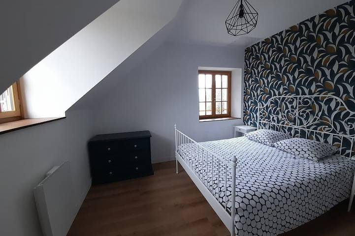 Gîte pour 8 personnes, avec terrasse et jardin à Thésée - 2