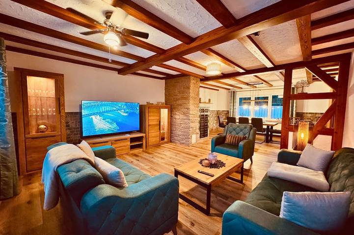 Villa für 17 Personen, mit Garten und Whirlpool in Hessen - 3