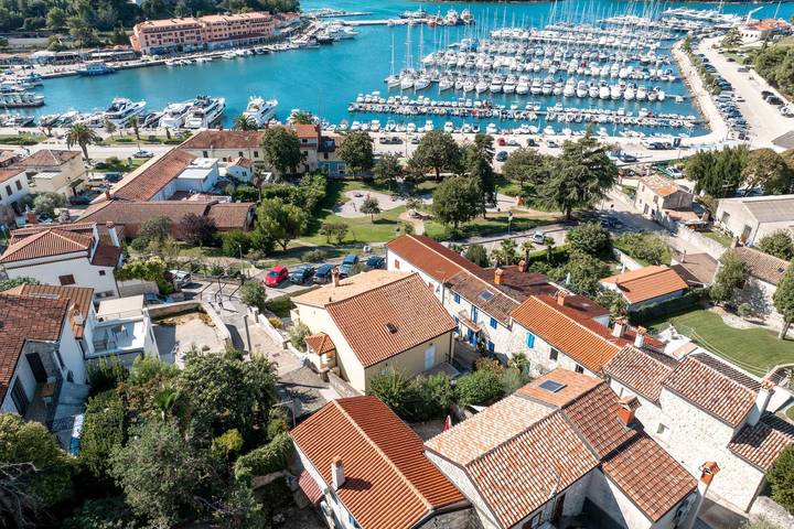 Location de vacances pour 4 personnes, avec jardin à Vrsar - 2