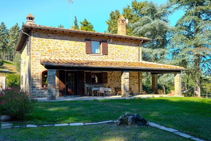 Casa vacanza per 6 persone, con Giardino e Piscina a Civitella in Val di Chiana