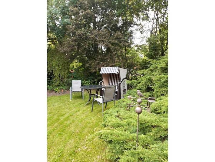 Boot für 2 Personen, mit Balkon und Garten in Ostfriesland