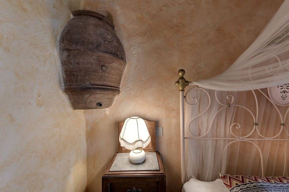 Hel lägenhet, Crevole Apartment in a Historic Estate near Siena with swimmingpool in Murlo, Siena provins