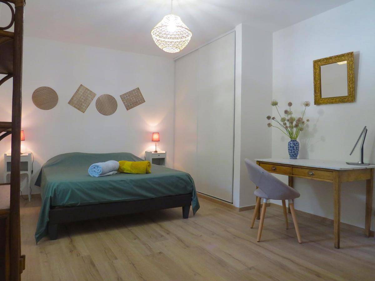 Two-Bedroom House in Lourmarin, Regionaler Naturpark Luberon