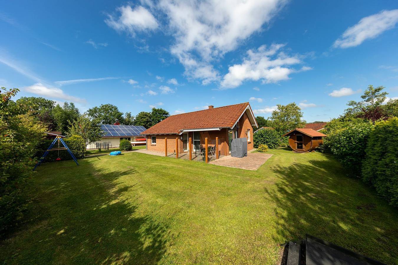Komfortable eingerichtetes Ferienhaus im Ferienpark Am Südsee in Otterndorf, Cuxland