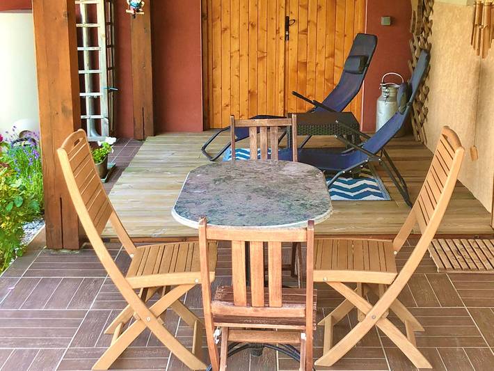 Gîte pour 2 personnes, avec terrasse ainsi que vue sur le lac et jardin dans Hautes-Alpe - 4