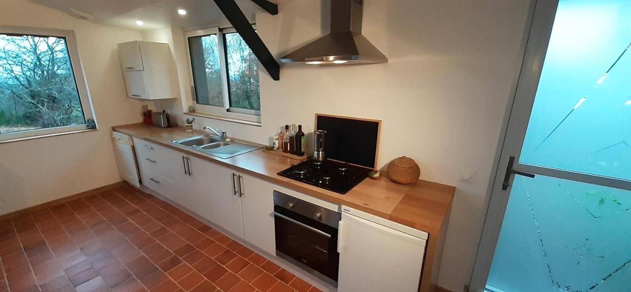 Two-Bedroom House in Champtoceaux, Région de Cholet