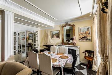 Holiday Home for 10 People in Marbella Centre, Marbella, Photo 1