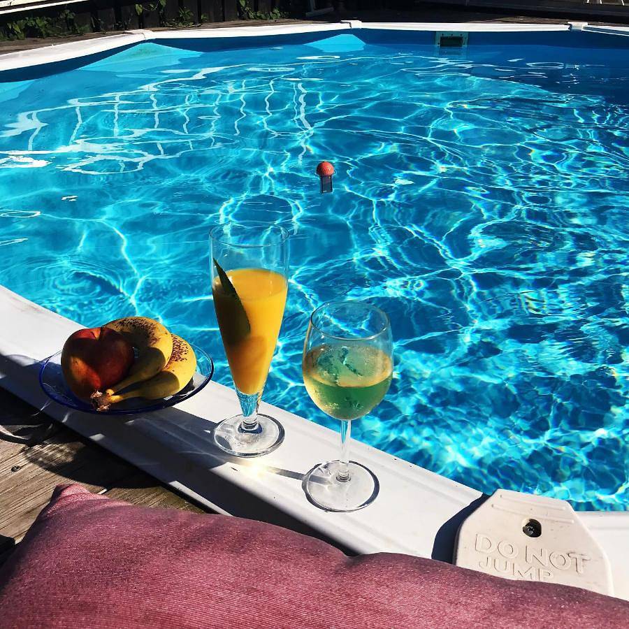 Appartement entier, Centralt och havsnära med utsikt mot pool in Kalmar, Mer Baltique suédoise