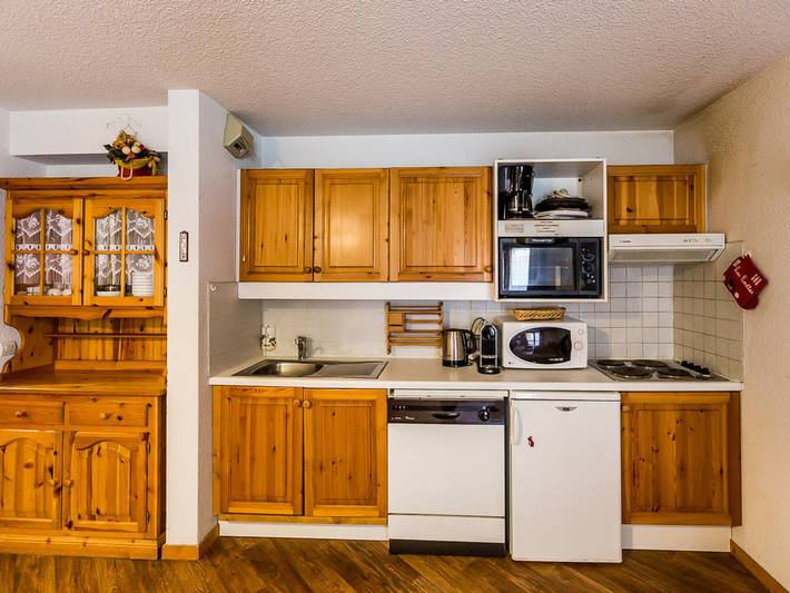 Appartement entier, Charmant 2 pièces à Montchavin, près des pistes, pour 5 pers. - Balcons, équipements complets, parking in Bellentre, La Plagne-Tarentaise