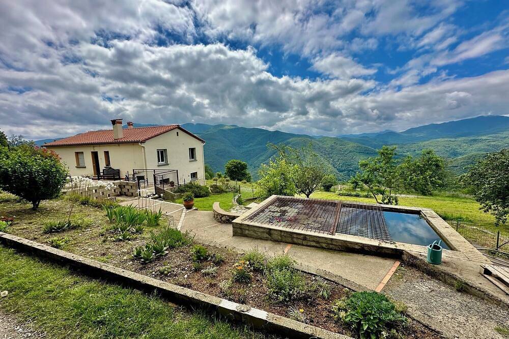 Nature et depaysement assurés in Montferrer, Région de Céret
