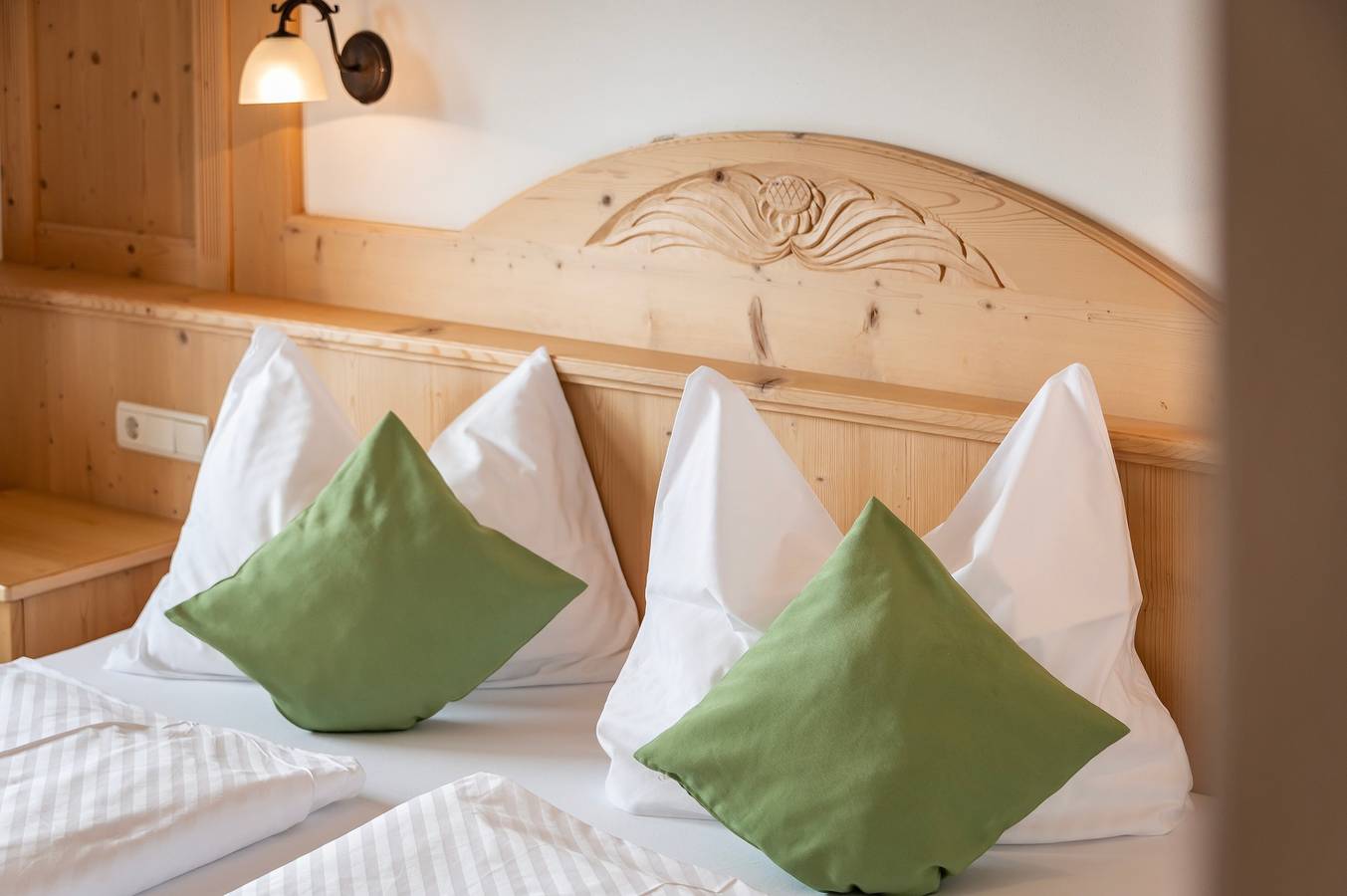 Ganze Wohnung, 'Residenz Diana Ferienwohnung 202' mit Bergblick, Balkon und Wlan in Terenten, Dolomiti Superski