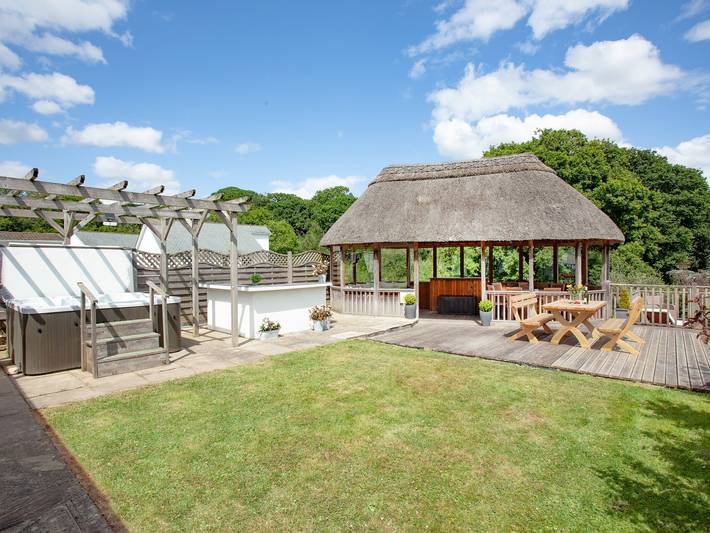 Cottage for 8 people, with garden in Devon