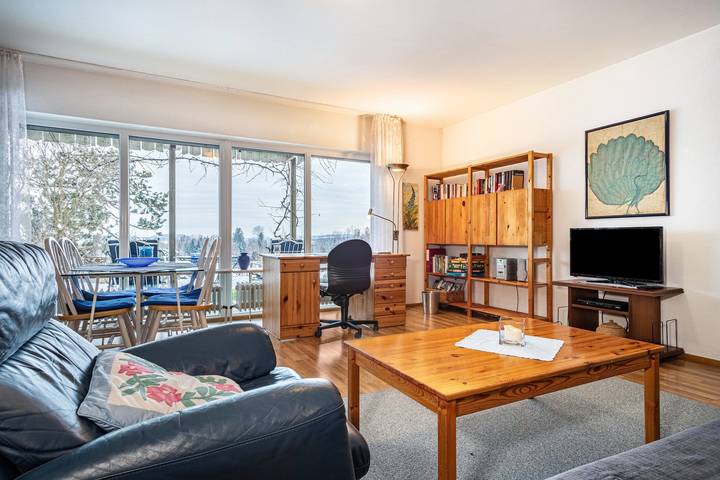 Appartement entier, Appartement de vacances "Adlerhorst" avec vue sur les montagnes, terrasse privée et Wi-Fi. in Wangen, Region Bodensee-Oberschwaben