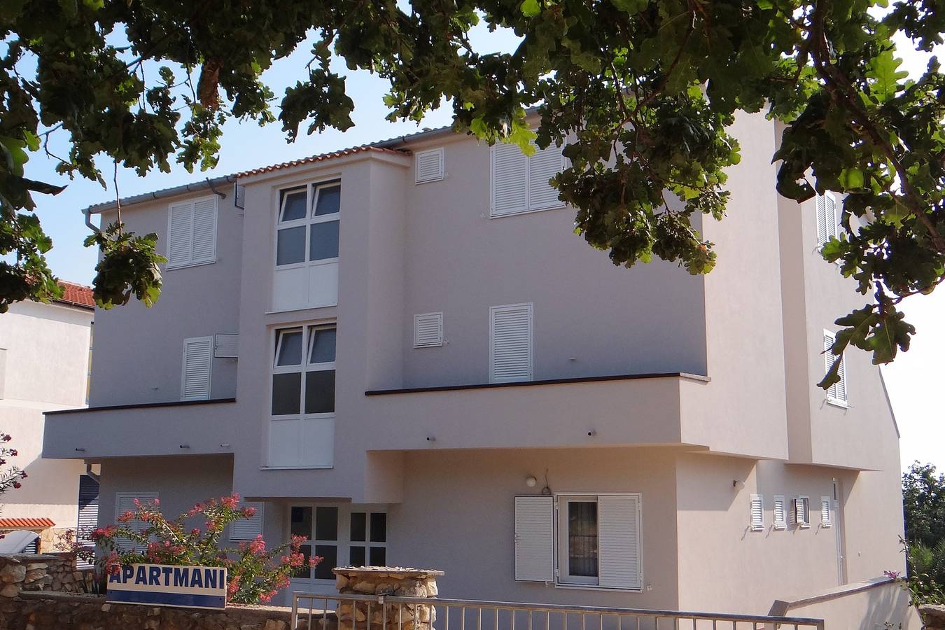 Ganze Wohnung, 1-Zimmer-Ferienwohnung mit Terrasse und Meerblick Potocnica, Pag A-4096-b in Novalja, Pag