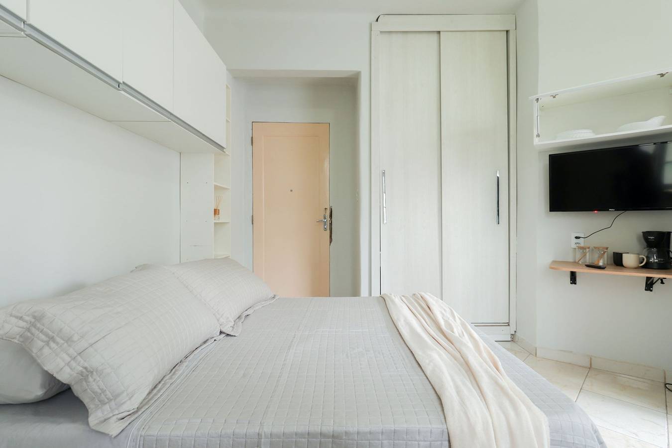 Appartamento intero, Loft Perto do Metrô e da Praça da República in República, San Paolo (Brasile)