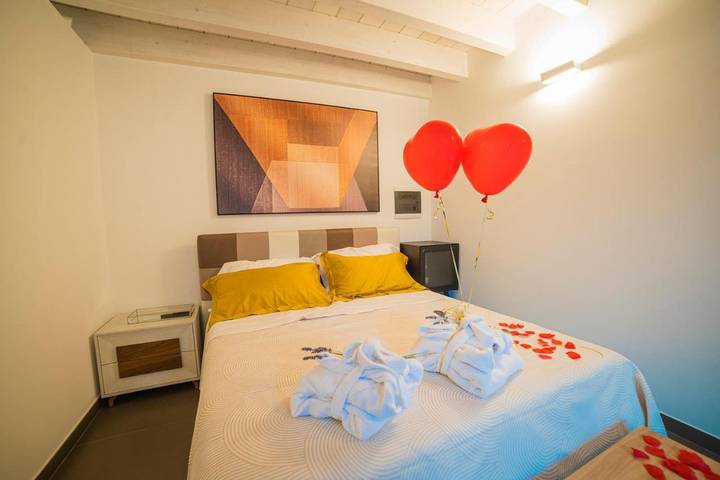 Gîte pour 4 personnes, avec vue ainsi que terrasse et piscine à Maglie - 3