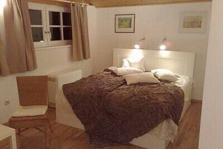 Ferienhaus für 4 Personen, mit Terrasse und Sauna sowie Garten am Starnberger See - 3