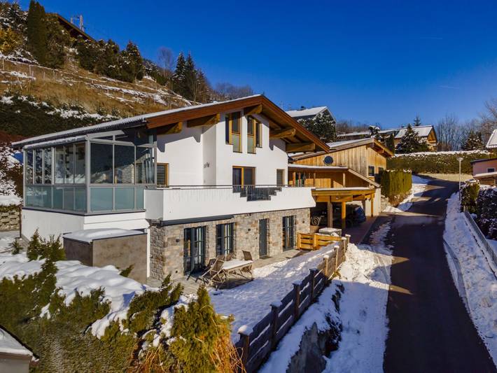 Ferienwohnung für 4 Personen, mit Balkon/Terrasse und Garten sowie Sauna in Uttendorf - 2