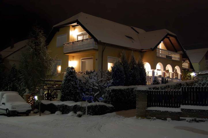 Ferienwohnung für 2 Personen, mit Garten in Heviz - 2