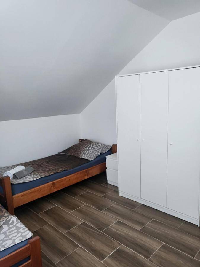 Maison de campagne pour 3 personnes, avec vue et terrasse, animaux acceptés à Kladovo - 2