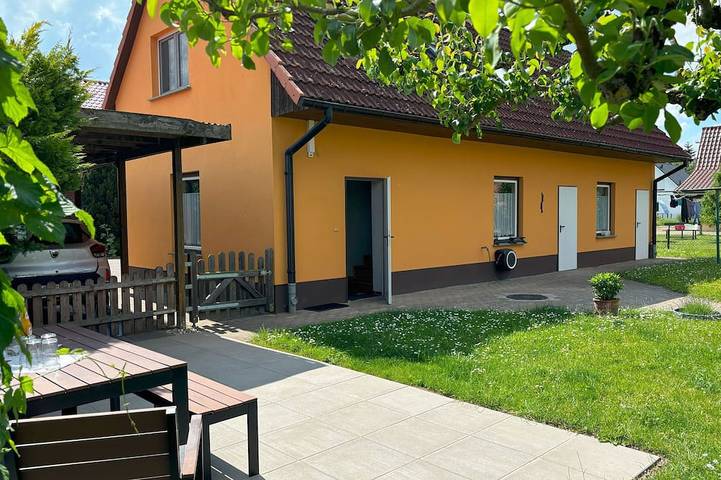 Ferienwohnung für 4 Personen, mit Garten