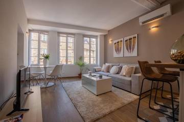 Gîte pour 4 personnes, avec vue dans Collegiale Notre Dame