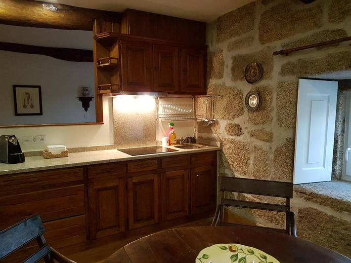 Gîte pour 4 personnes, avec terrasse et jardin dans Fornos de Algodres - 3