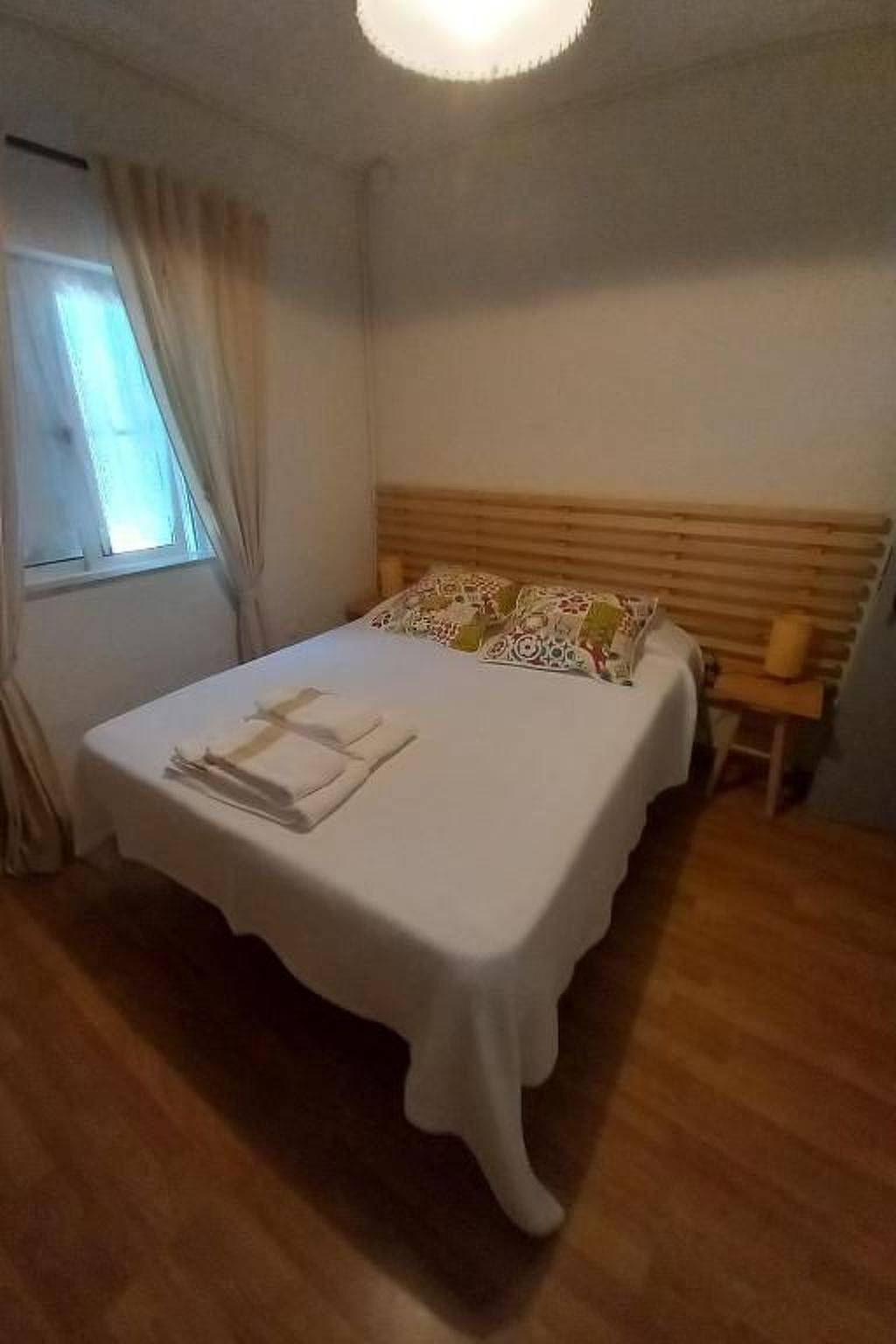 Weißes Haus in Douro Weinberge in Douro-vallei