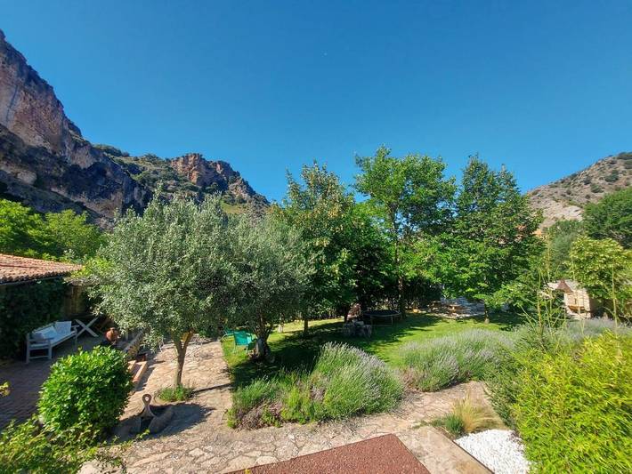 Casa rural para 10 personas, con vistas y jardín, Familias con niños en Serranía de Guadalajara - 3