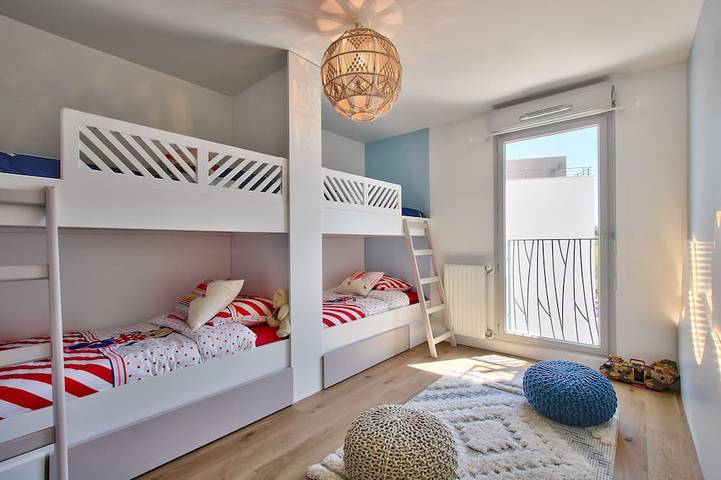 Gîte pour 8 personnes, avec balcon à Bailly-Romainvilliers - 2