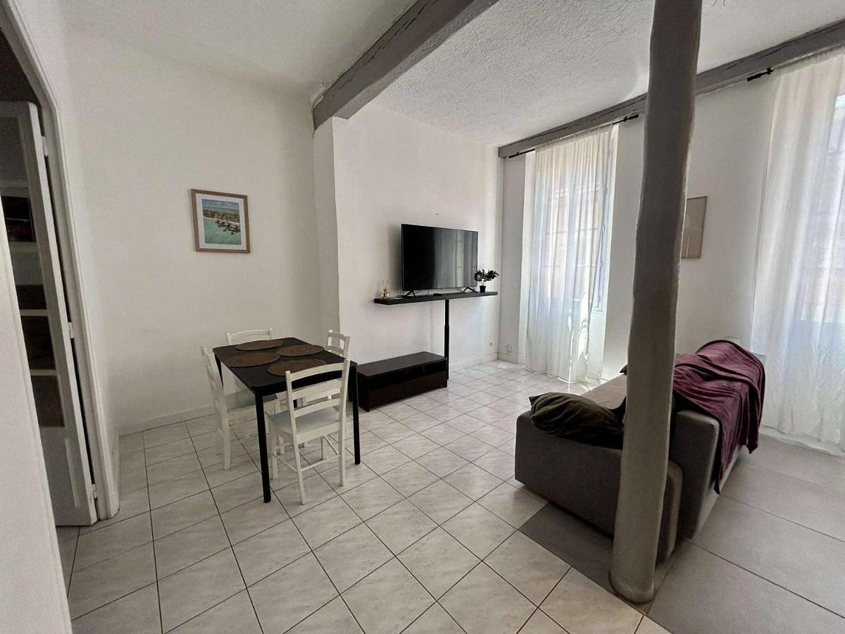 Appartement entier, Appartement 2 pièces au centre de Fréjus, idéal pour 4 personnes - Fr-1-226A-210 in Fréjus, Côte méditerranéenne (France)