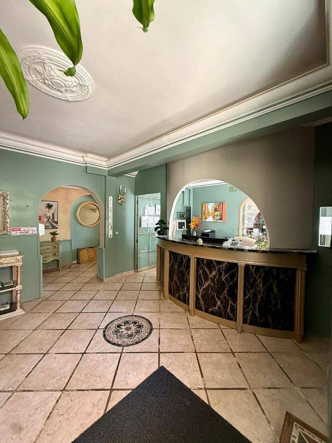 Hôtel Miramar in Vence, Côte méditerranéenne (France)