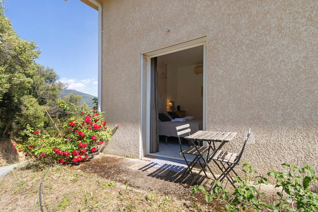Chambre d’hôtes « Dalton Brown - U Pianarellu » avec vue mer, piscine partagée et Wi-Fi in Olmeto, Arrondissement de Sartène