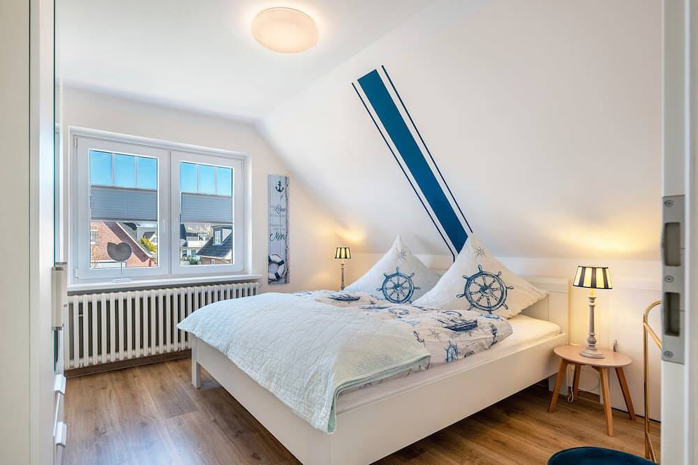 Ganze Wohnung, Ferienwohnung 'Am Wind' mit privater Terrasse, Balkon und Wi-Fi in Bredstedt, Nordfriesland