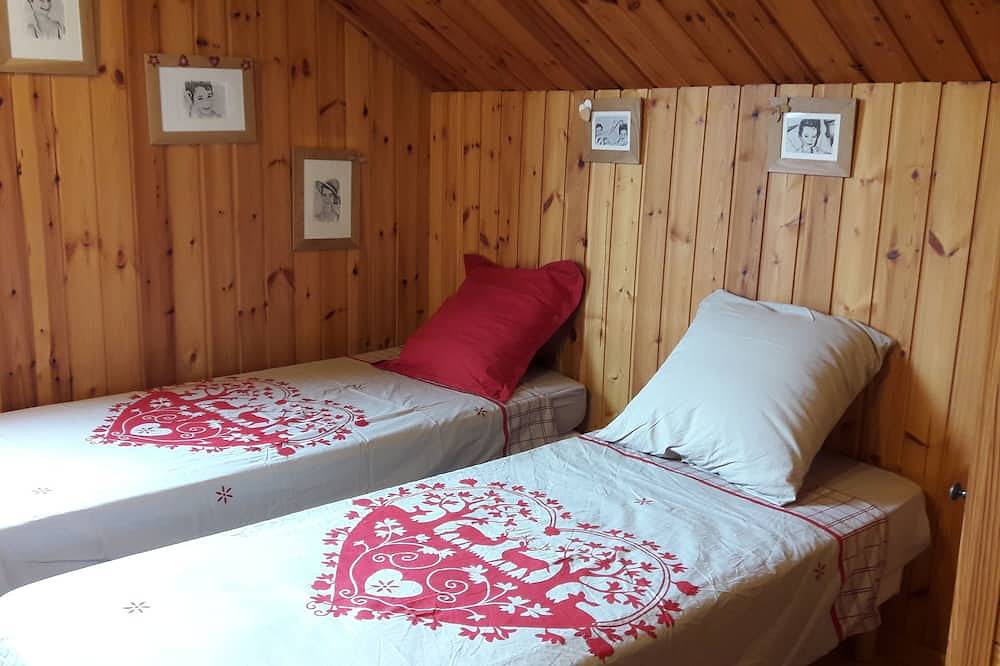 Sehr schöne Doppelhaushälfte, sehr komfortabel, in der Nähe der Pisten von Chantemerle in Saint-Chaffrey, Serre Chevalier