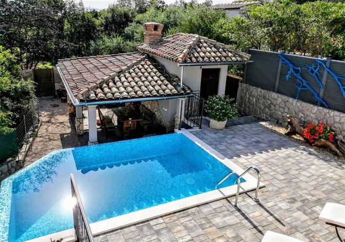 Ferienwohnung für 5 Personen, mit Terrasse und Pool - 1