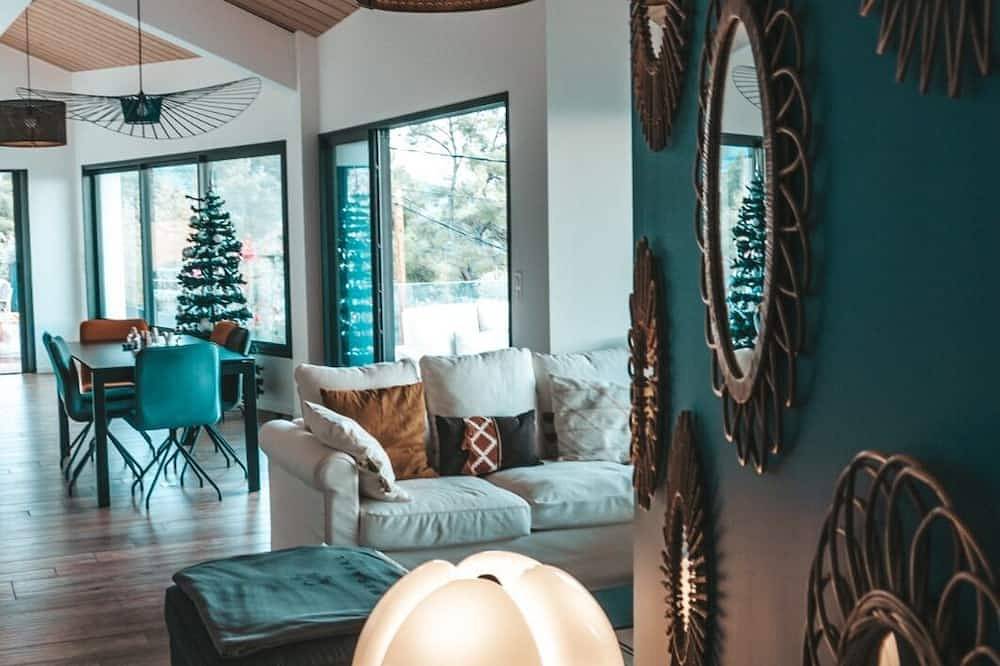 Villa D'architecte Haut de Gamme 200m2 in Toulon, Toulon region