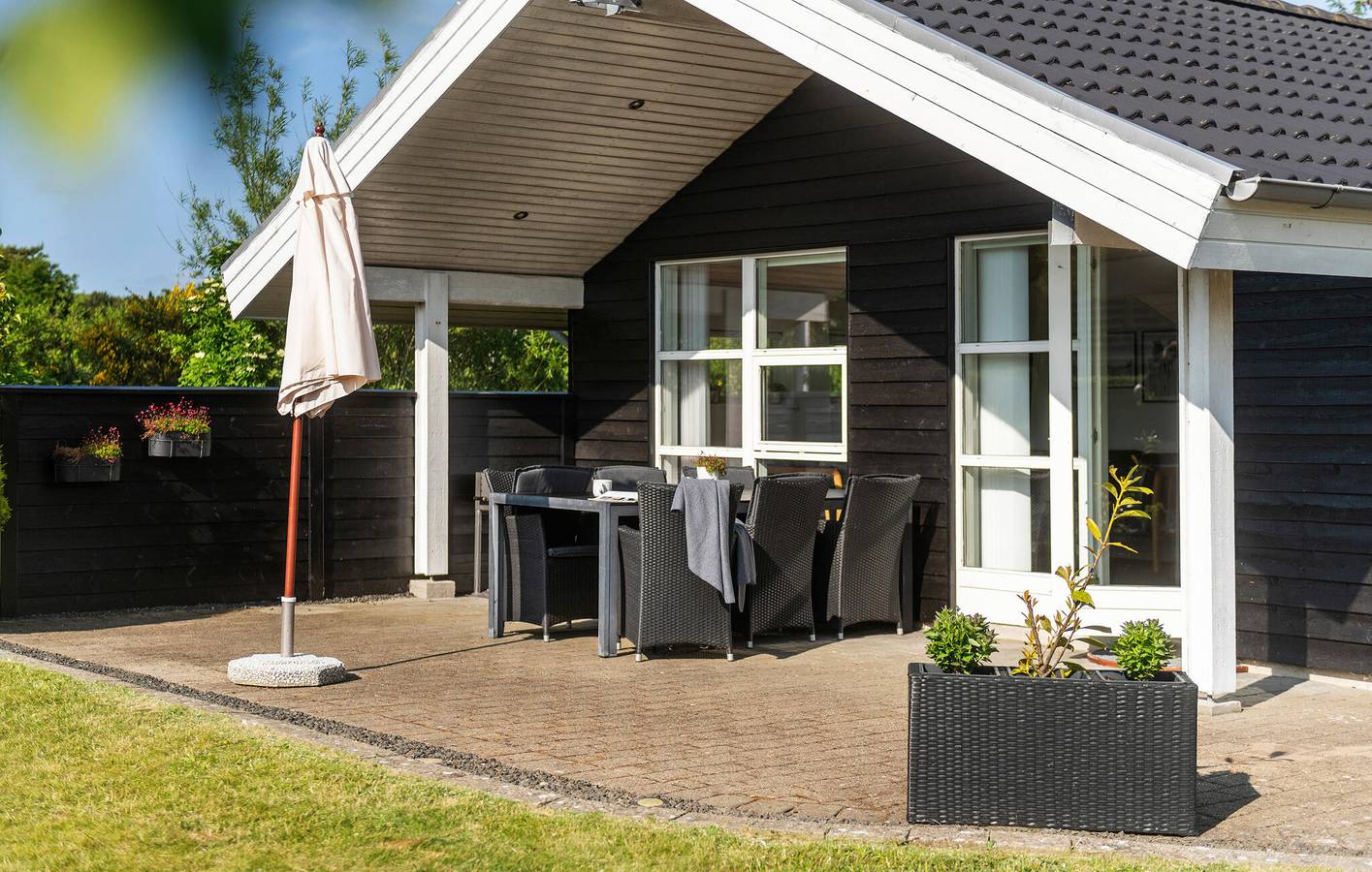 Ferienhaus für 6 Personen mit Terrasse in Hemmet, Ringkøbing Fjord
