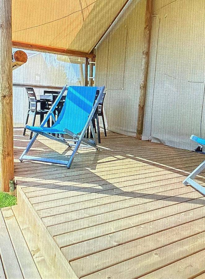 Camping para 3 pessoas, com terraço e vista, com animais de estimação em Ria Formosa