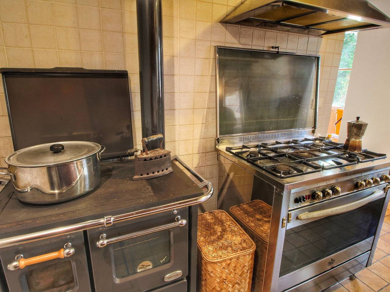 Rustikales Bauernhaus aus Stein in Proceno in Proceno, Latium