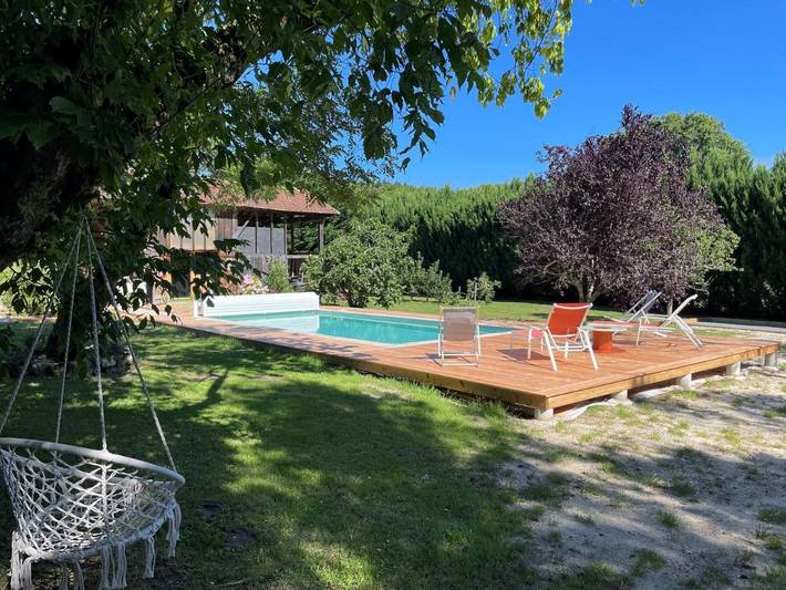 Chambre d’hôte pour 2 personnes, avec Terrasse ainsi que Jardin et Piscine
