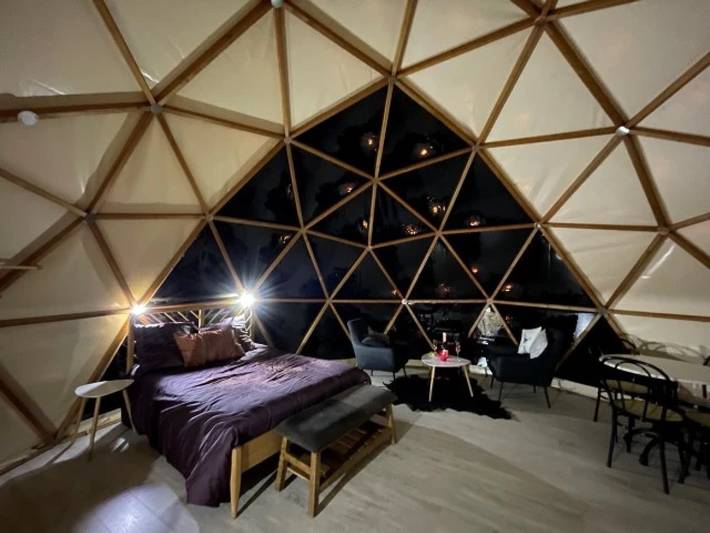 Tente pour 4 personnes, avec jacuzzi en Auvergne - 3