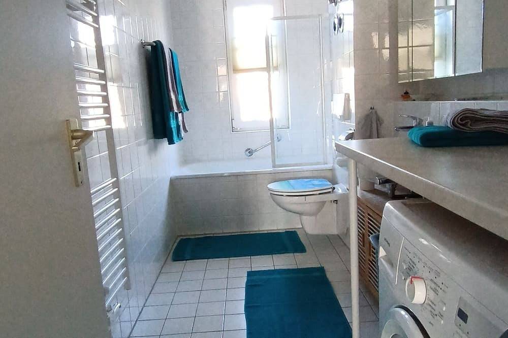 Ganze Wohnung, Sonnige Ferienwohnung für 4 Personen im Herzen Veltens am Rande Berlins in Velten, Ruppiner Seenland