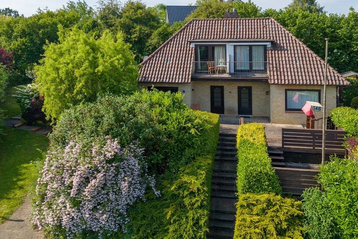 Ferienhaus für 8 Personen, mit Terrasse und Garten, mit Haustier