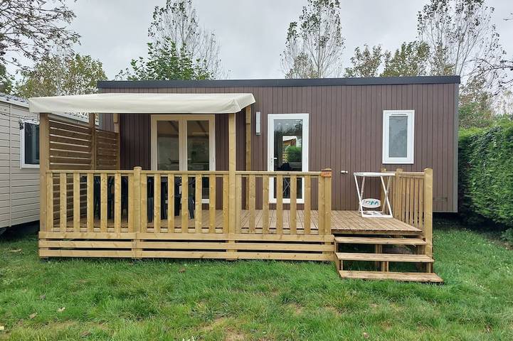 Camping pour 7 personnes, avec Terrasse et Piscine