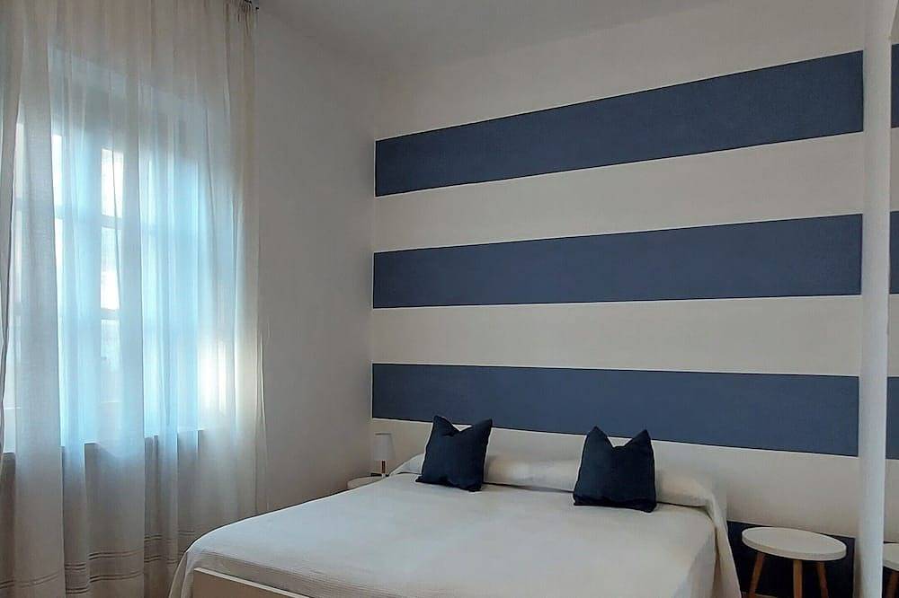 Ganze Wohnung, Two-room apartment with terrace in Villino D'Agostino in Francavilla al Mare, Chieti Provinz