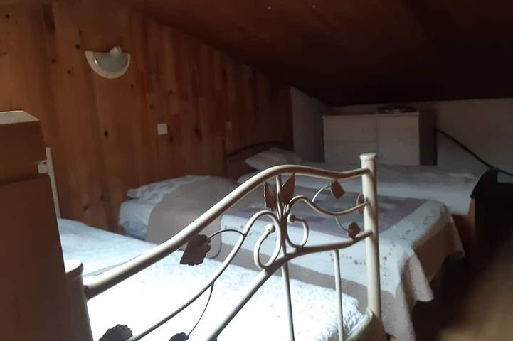 Location de vacances pour 9 personnes, avec jardin et terrasse, animaux acceptés dans La Remigeasse - 2