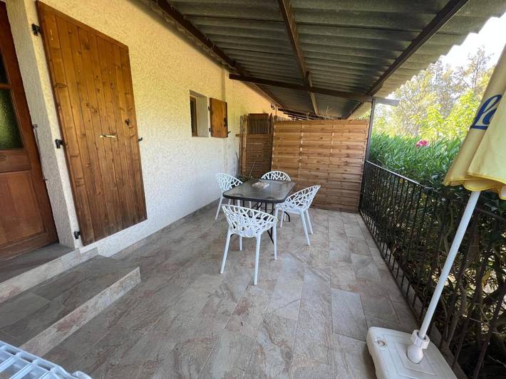 Gîte pour 2 personnes, avec Terrasse et Jardin ainsi que Piscine et Vue à Olmeta-di-Tuda - 4