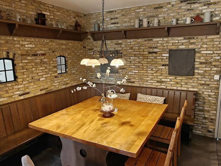 Ferienhaus für 23 Personen, mit Balkon/Terrasse und Terrasse sowie Garten und Seeblick in Hindeloopen - 2